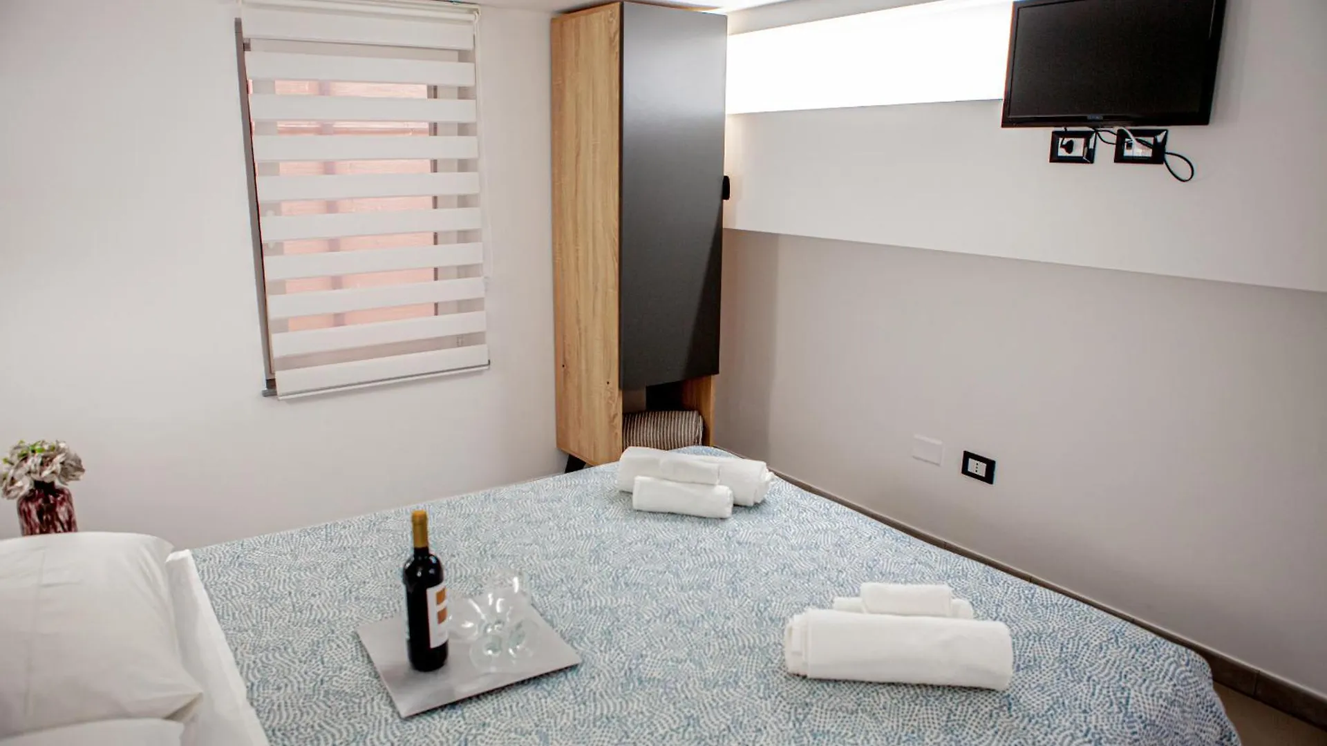 Ruggero Settimo - Holiday Houses Catania Holiday home