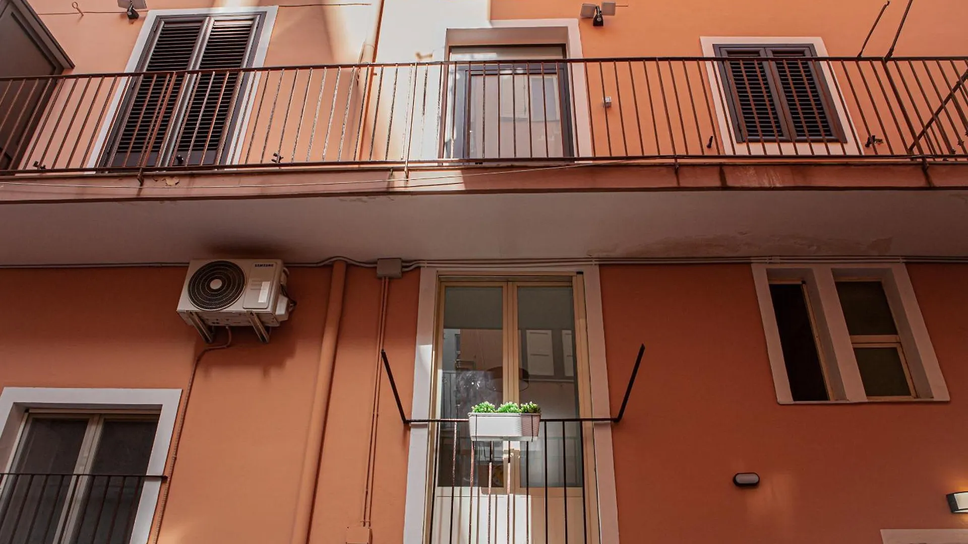 Ruggero Settimo - Holiday Houses Catania Holiday home