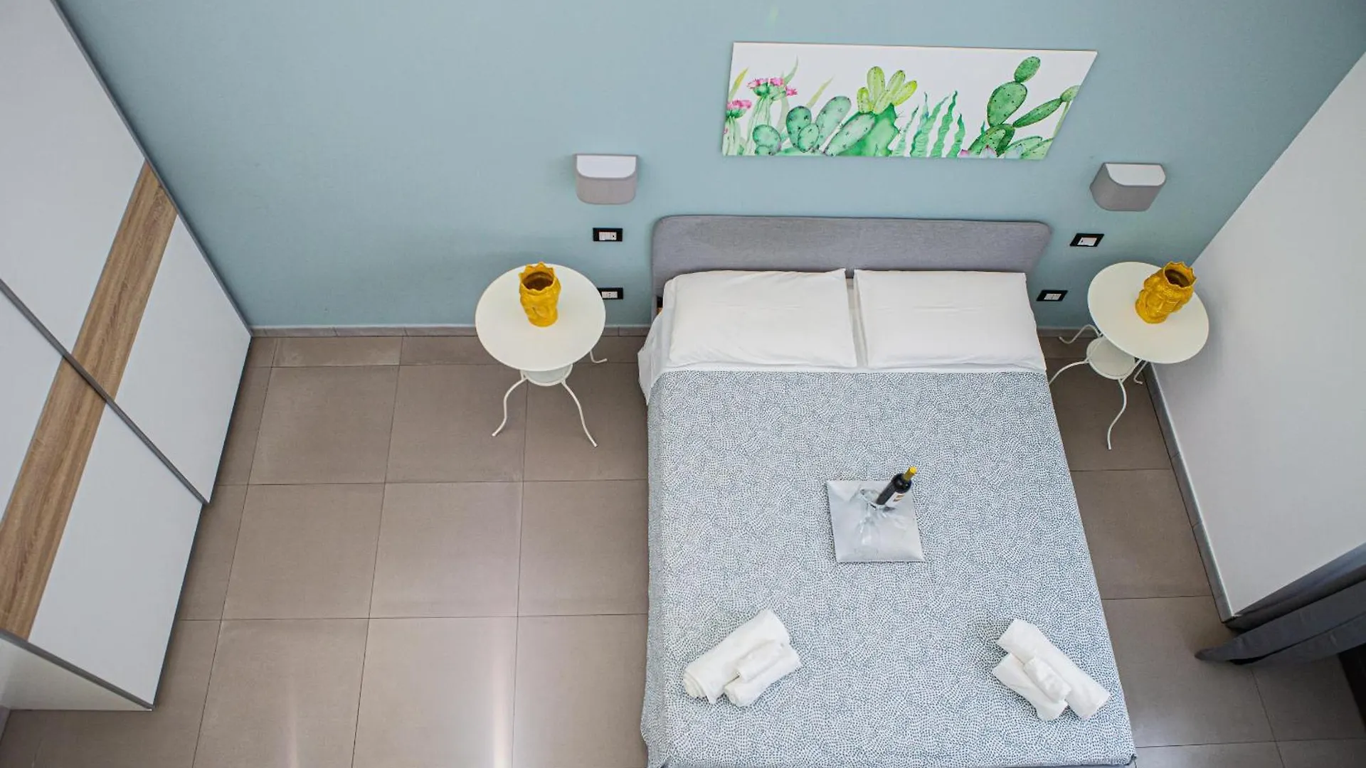 Semesterbostad Ruggero Settimo - Holiday Houses CTA